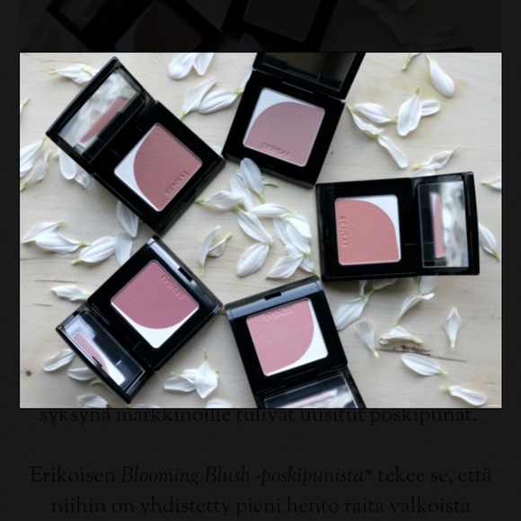 Sensai blush and highlighter set of 5 - Picture 1 of 5